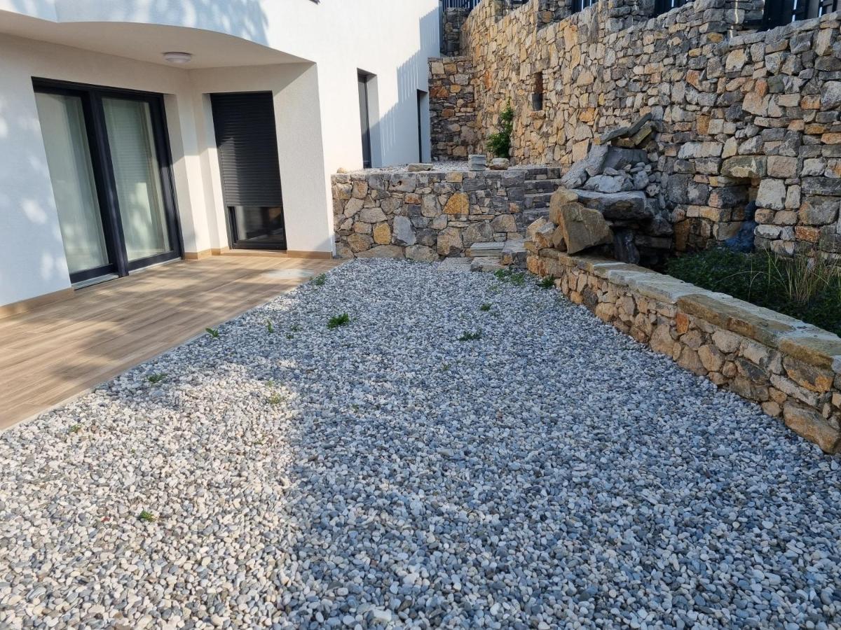Shamare Resort **** Hrpelje Exterior photo